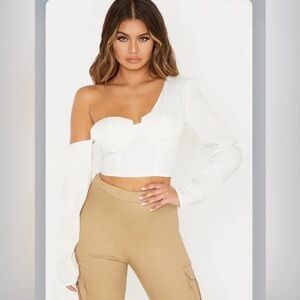 PrettyLittleThing White Asymmetric Cropped Blouse - size 4